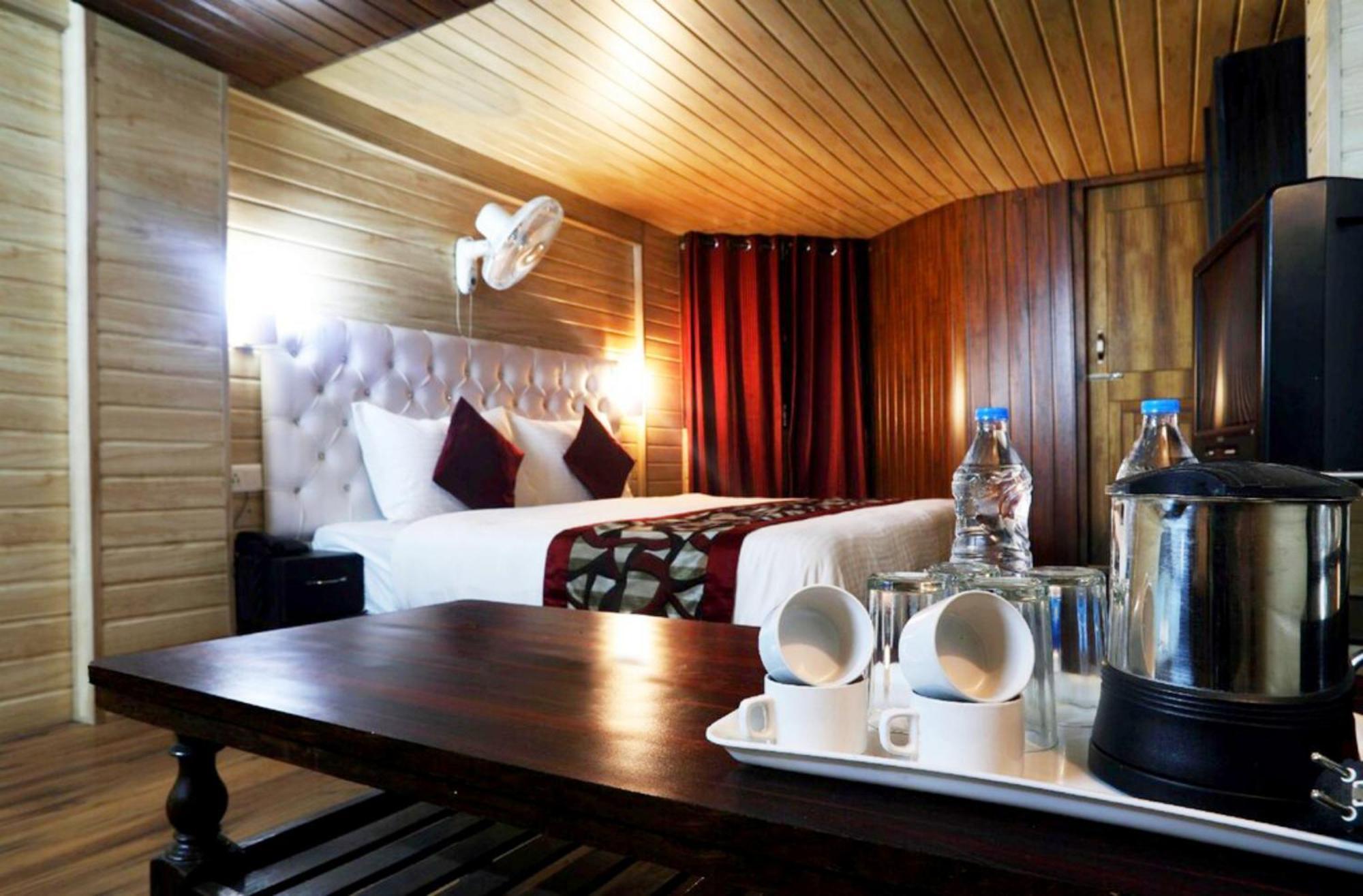 Goroomgo Moon Nainital Near Naini Lake - Parking & Lift Facilities -Hygiene And Spacious Room - Best Seller Exterior foto